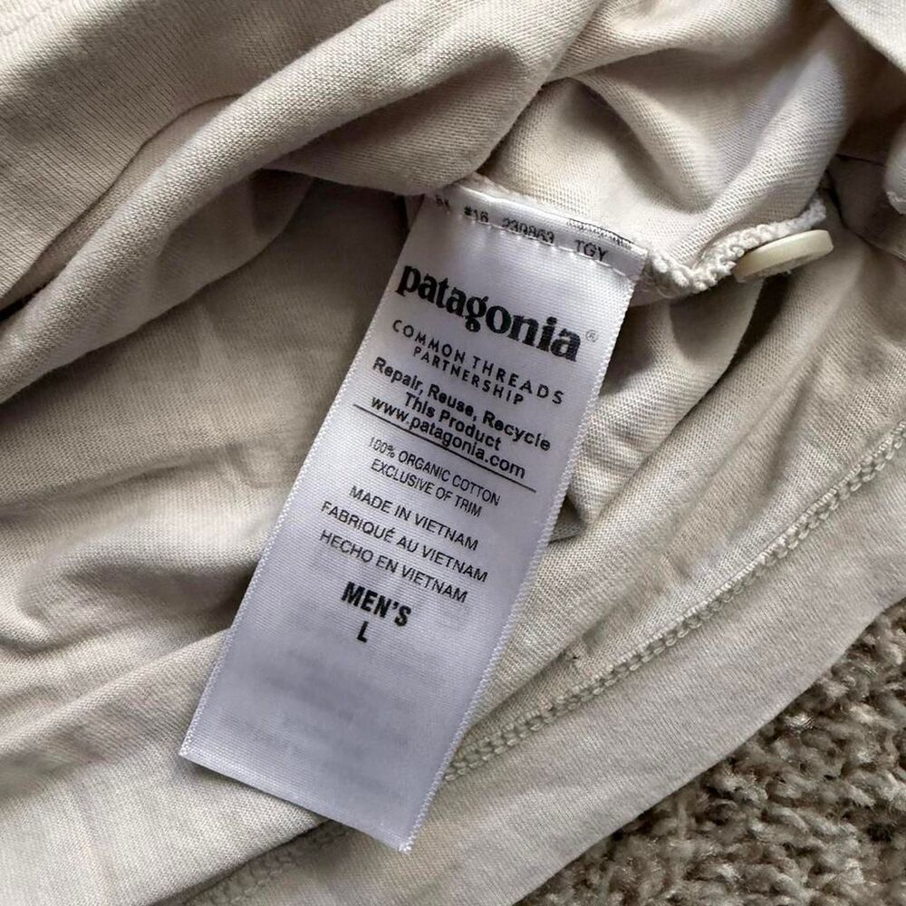 Patagonia Polo Shirt Mens Large Organic Cotton Beige Casual Outdoor - Picture 5 of 6